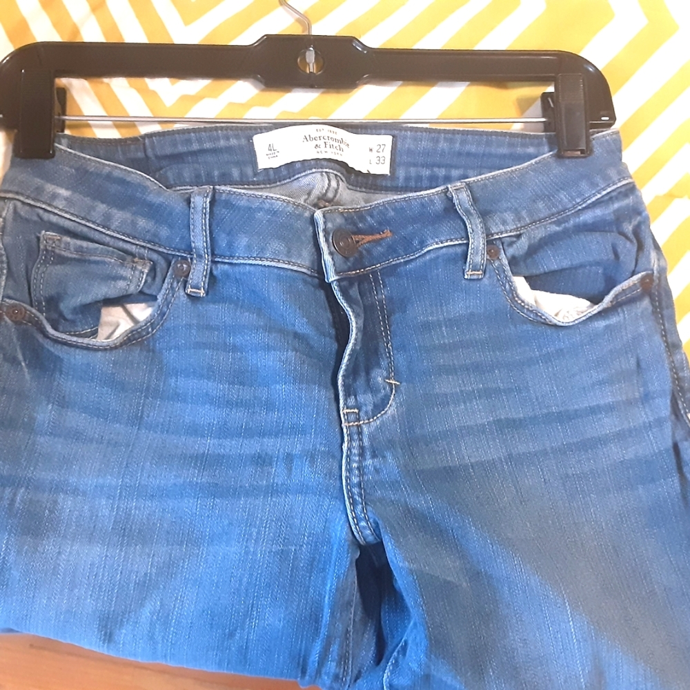 Abercrombie & Fitch Super Skinny Jeans 27x33